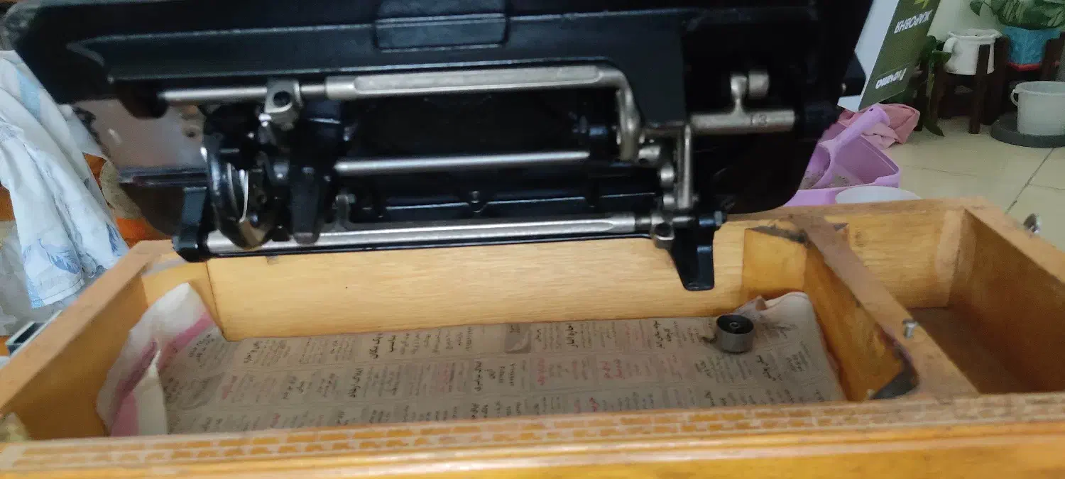 چرخ خیاطی برقی|چرخ خیاطی و ریسندگی|گلبهار, شهر جدید گلبهار|دیوار