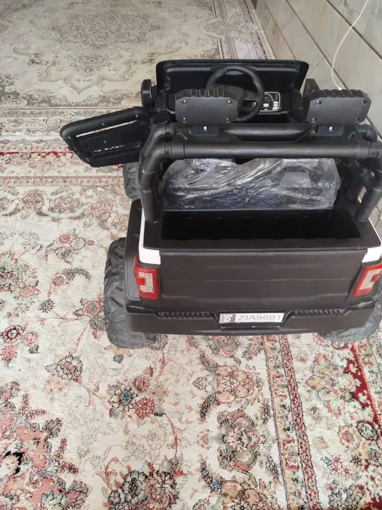 ماشین شارژی نو|اسباببازی بچه|نجفآباد, یزدانشهر|دیوار