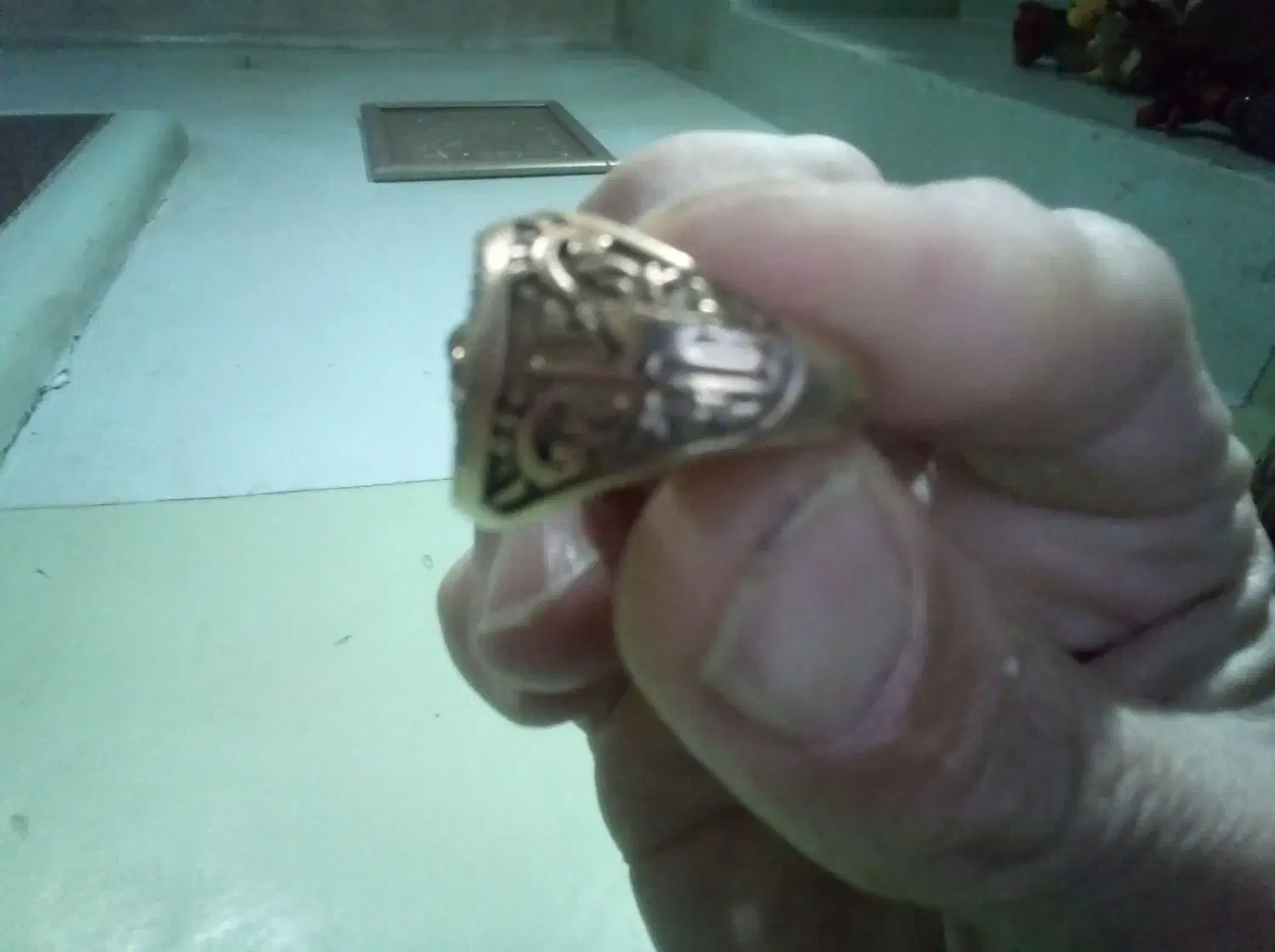 انگشتر.. شیروخورشید. قدیمی|جواهرات|سمنان, |دیوار