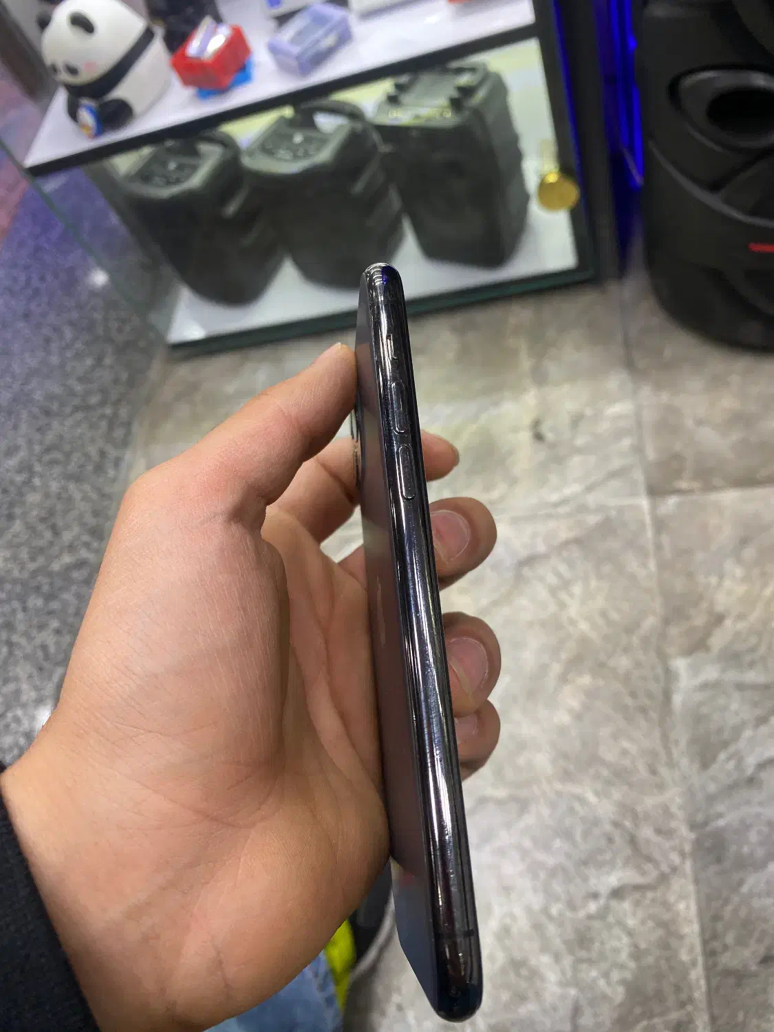 گوشی ایفون 11 پرو مشکی|موبایل|تهران, مدائن|دیوار