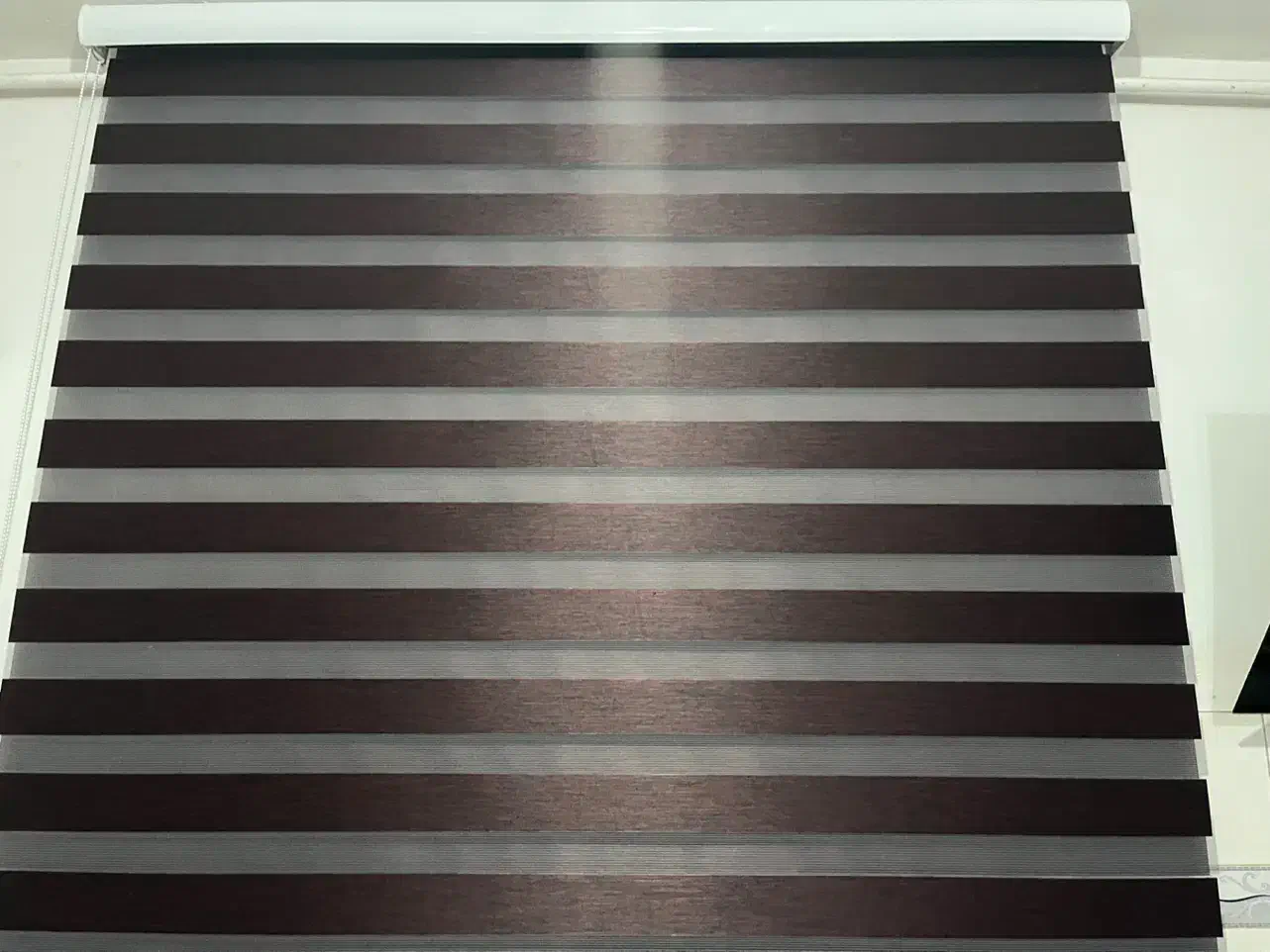 پرده زبرا ۱۶۰/۱۶۰|پرده، رانر، رومیزی|سیاهکل, |دیوار