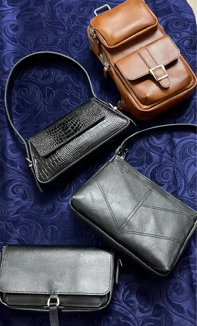 کیف دوشی دستدوز از چرم طبیعی گاوی (شاهکارچرمی)|کیف، کفش، کمربند|بادرود, |دیوار