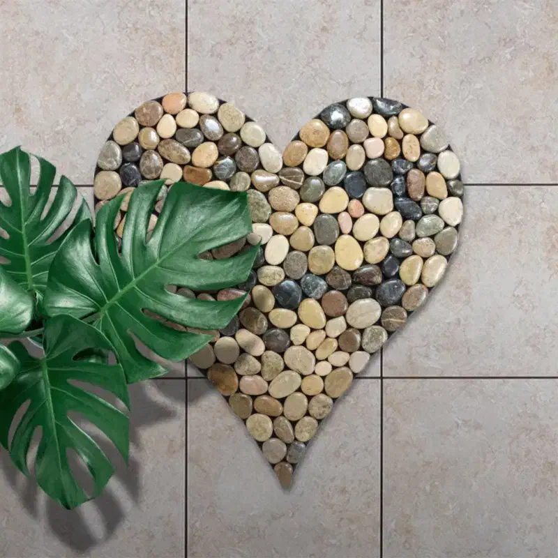 پادری سنگی|پادری|اصفهان, لنبان|دیوار