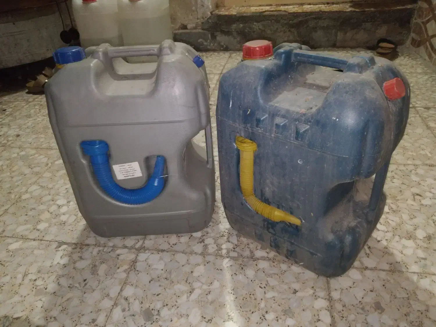 بشکه ادبلو تعداد|ظروف نگهدارنده، پلاستیکی، یک‌بارمصرف|اهواز, کمپلو شمالی|دیوار