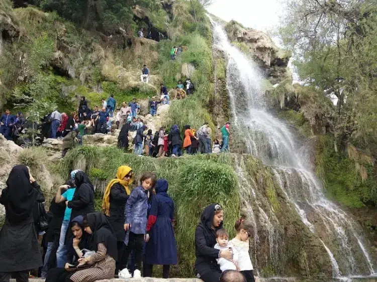 نیاسر و مشهد اردهال|تور و چارتر|قم, امامزاده ابراهیم|دیوار