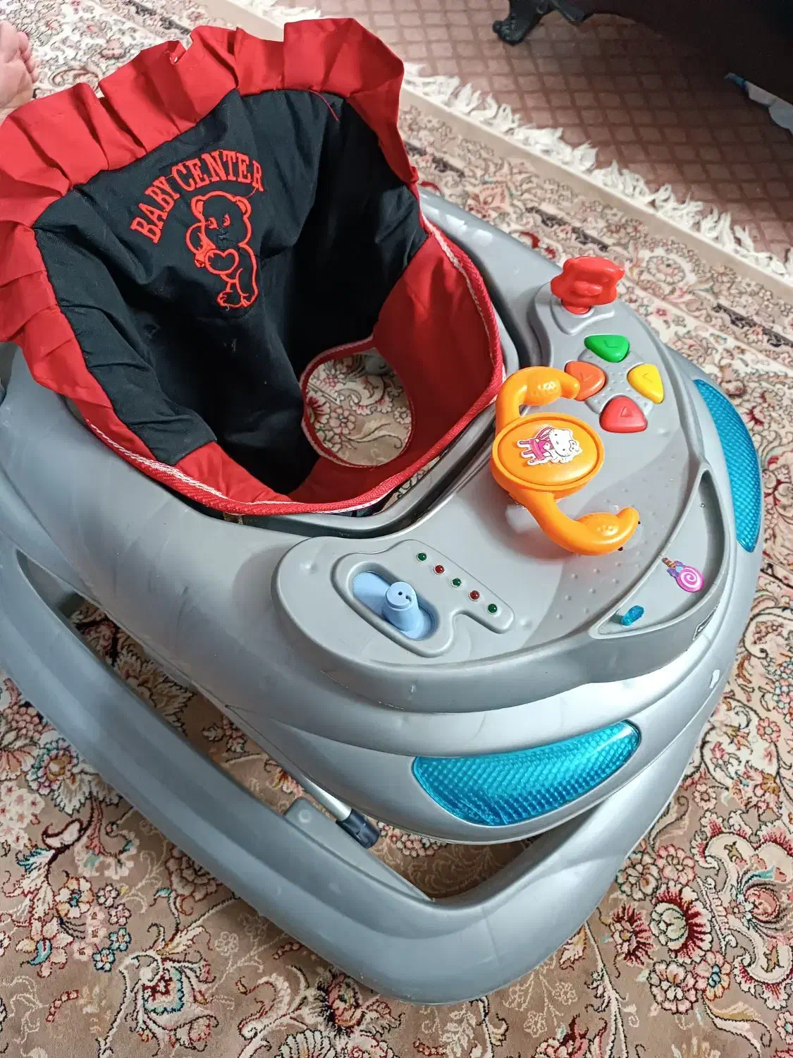 روروئک|کالسکه و لوازم جانبی|بسطام, |دیوار