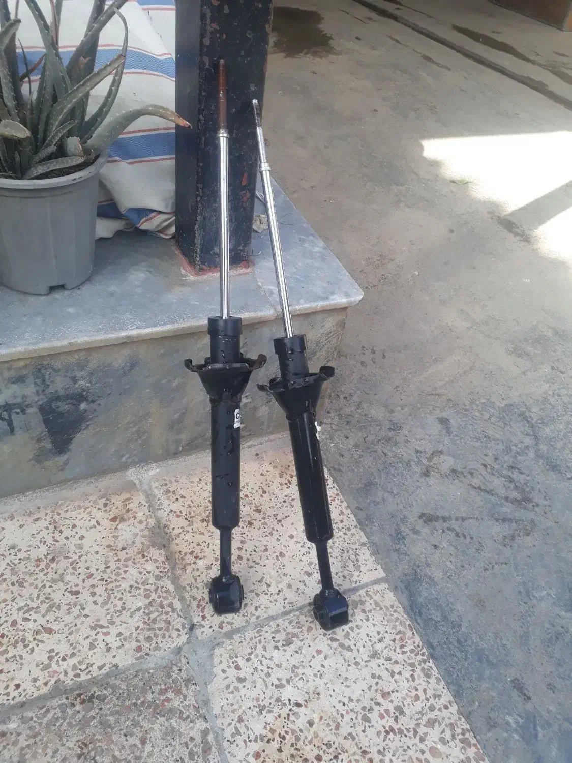 کمک عقب پراید|قطعات یدکی و لوازم جانبی|تاتار علیا, |دیوار