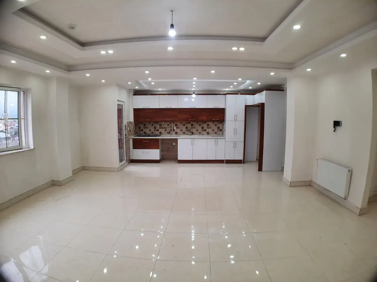 ۱۰۵متر سنددار دو پارکینگه سه راه پشت قنادی گلستان|فروش آپارتمان|رشت, پاستوریزه|دیوار