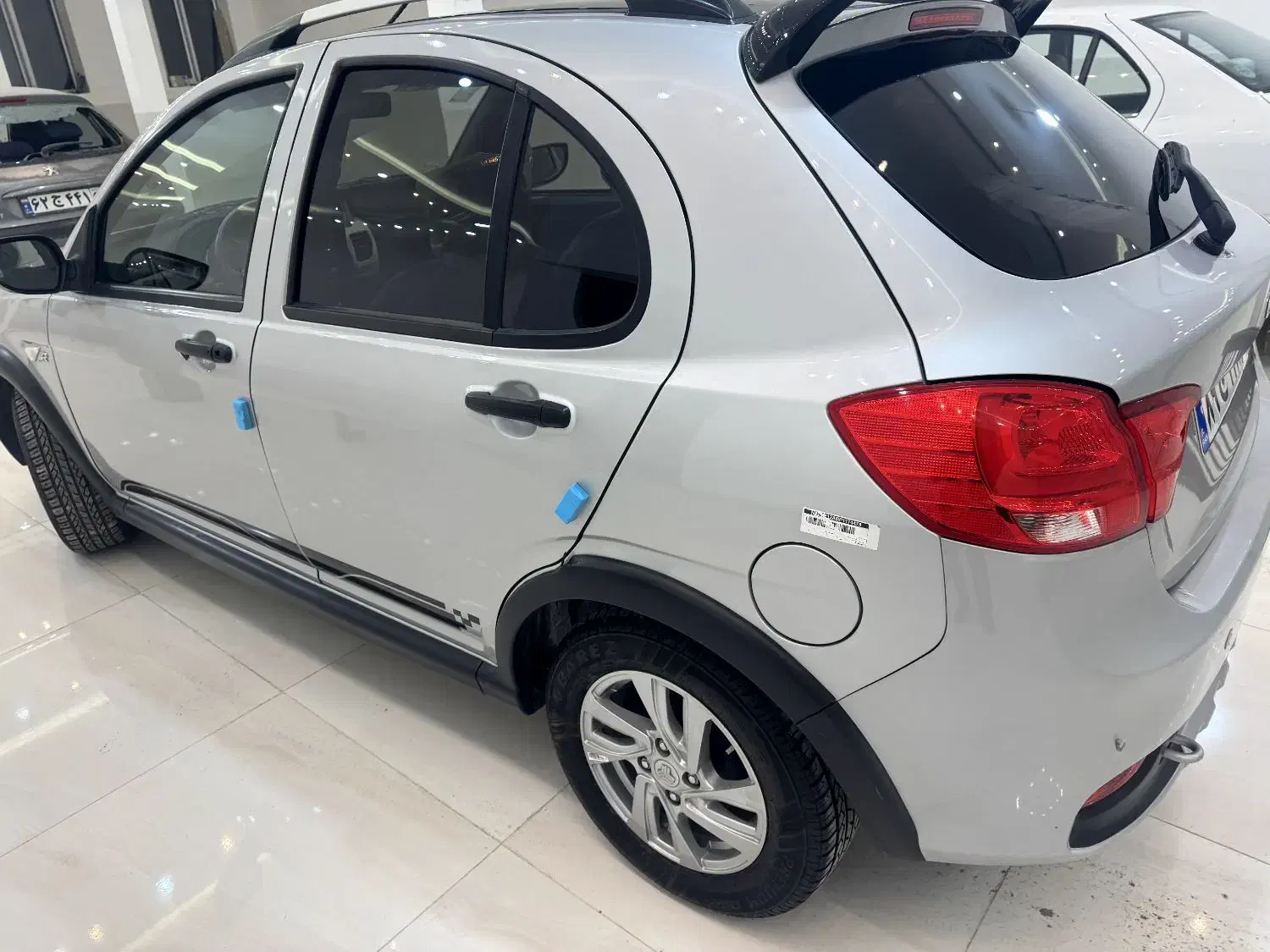 ماشین درحدخشک|خودرو سواری و وانت|سنندج, |دیوار