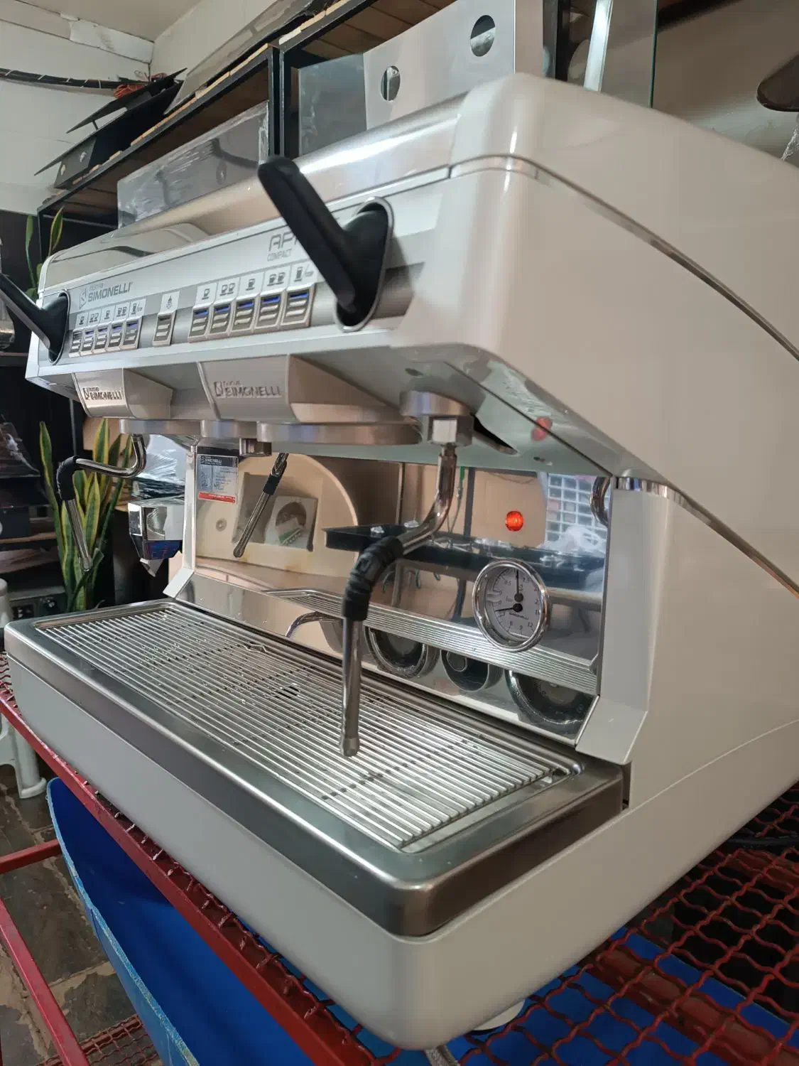 فروش اسپرسوساز سیمونلی آپیا2 کامپک در حد نو|کافیشاپ و رستوران|اهواز, شهرک دانشگاه|دیوار