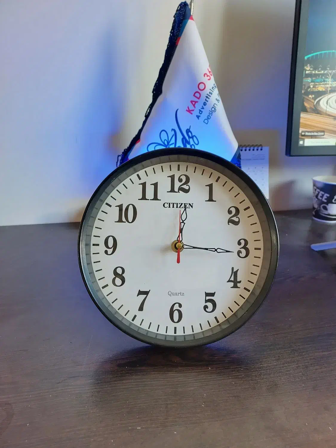 ساعت تبلیغاتی ساعت رومیزی دیواری عمده ۳ سایز ضمات|ساعت دیواری و تزئینی|تهران, بازار|دیوار