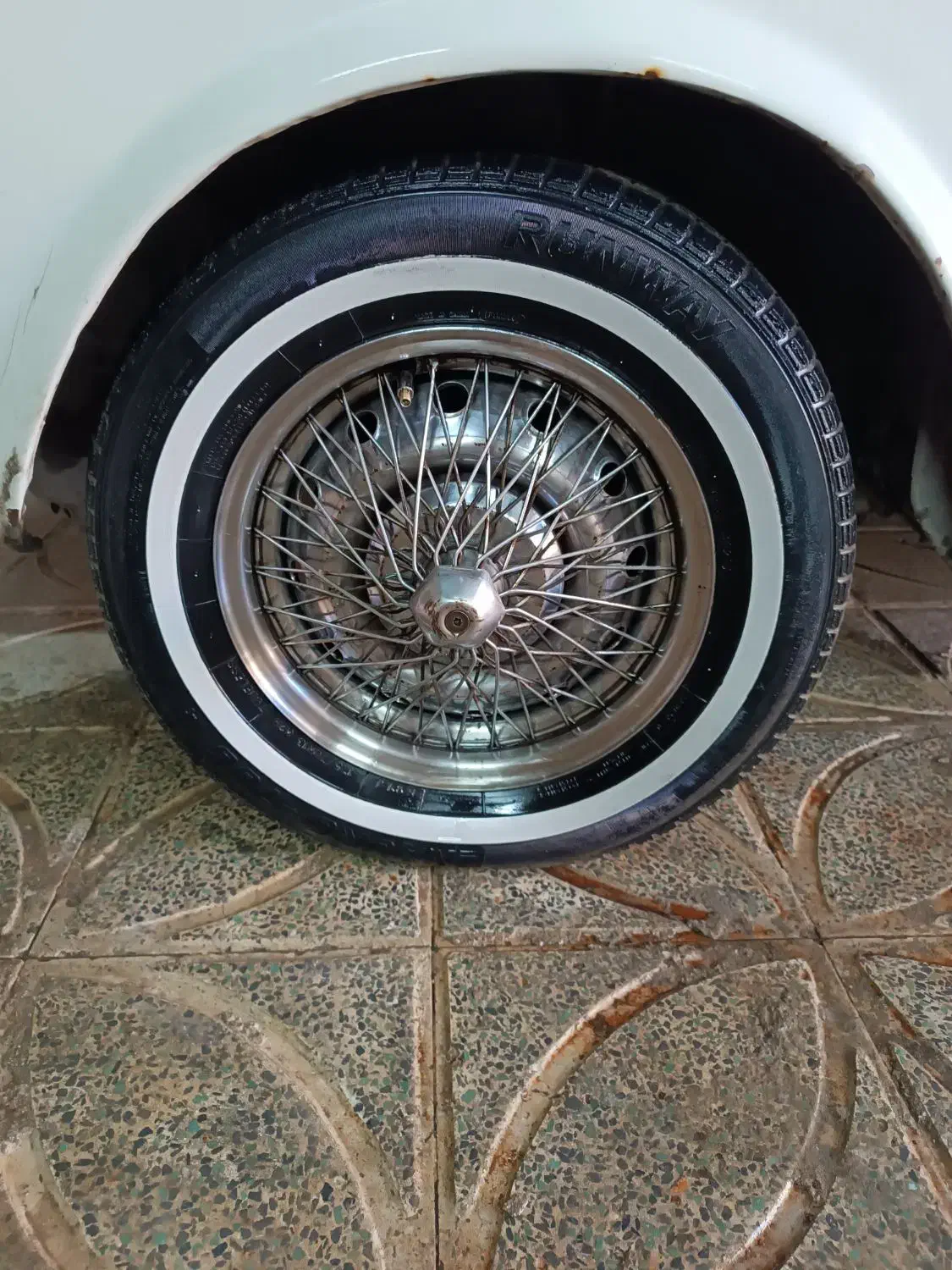 رینگ و لاستیک کالسکه ای|قطعات یدکی و لوازم جانبی|سنندج, |دیوار