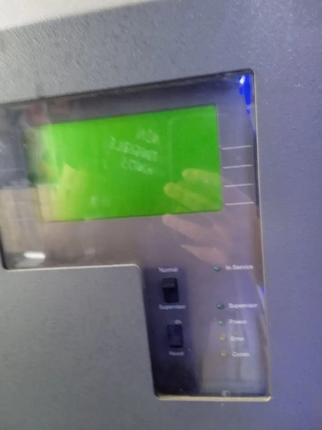 دستگاه خودپرداز ATM|ماشینآلات صنعتی|رشت, جانبازان|دیوار