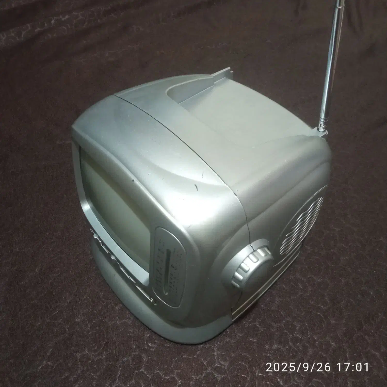 تلویزیون کوچک|تلویزیون و پروژکتور|اصفهان, قائمیه|دیوار