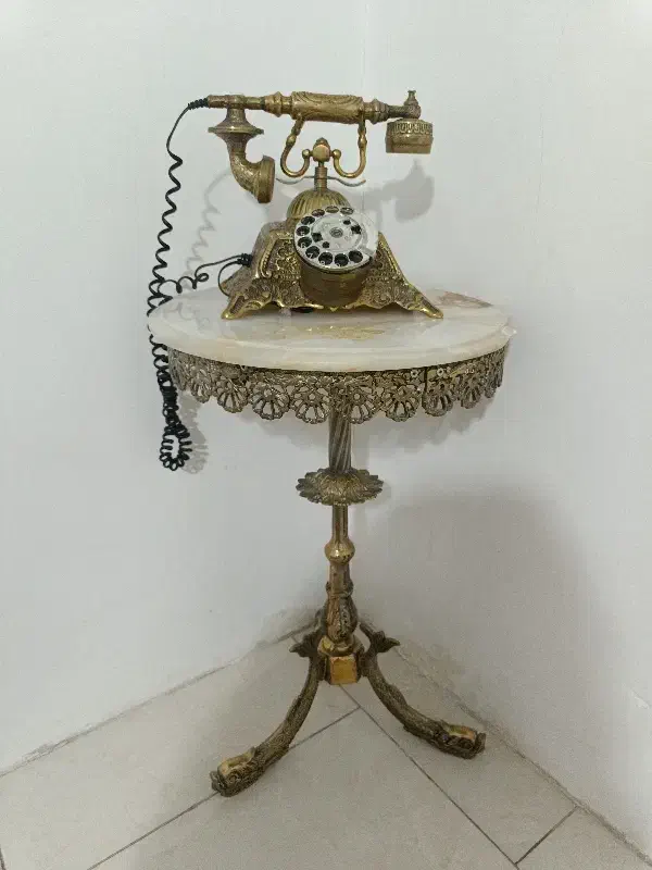 میز تلفن برنز با تلفن|میز تلفن|پاکدشت, پاکدشت (مامازند)|دیوار