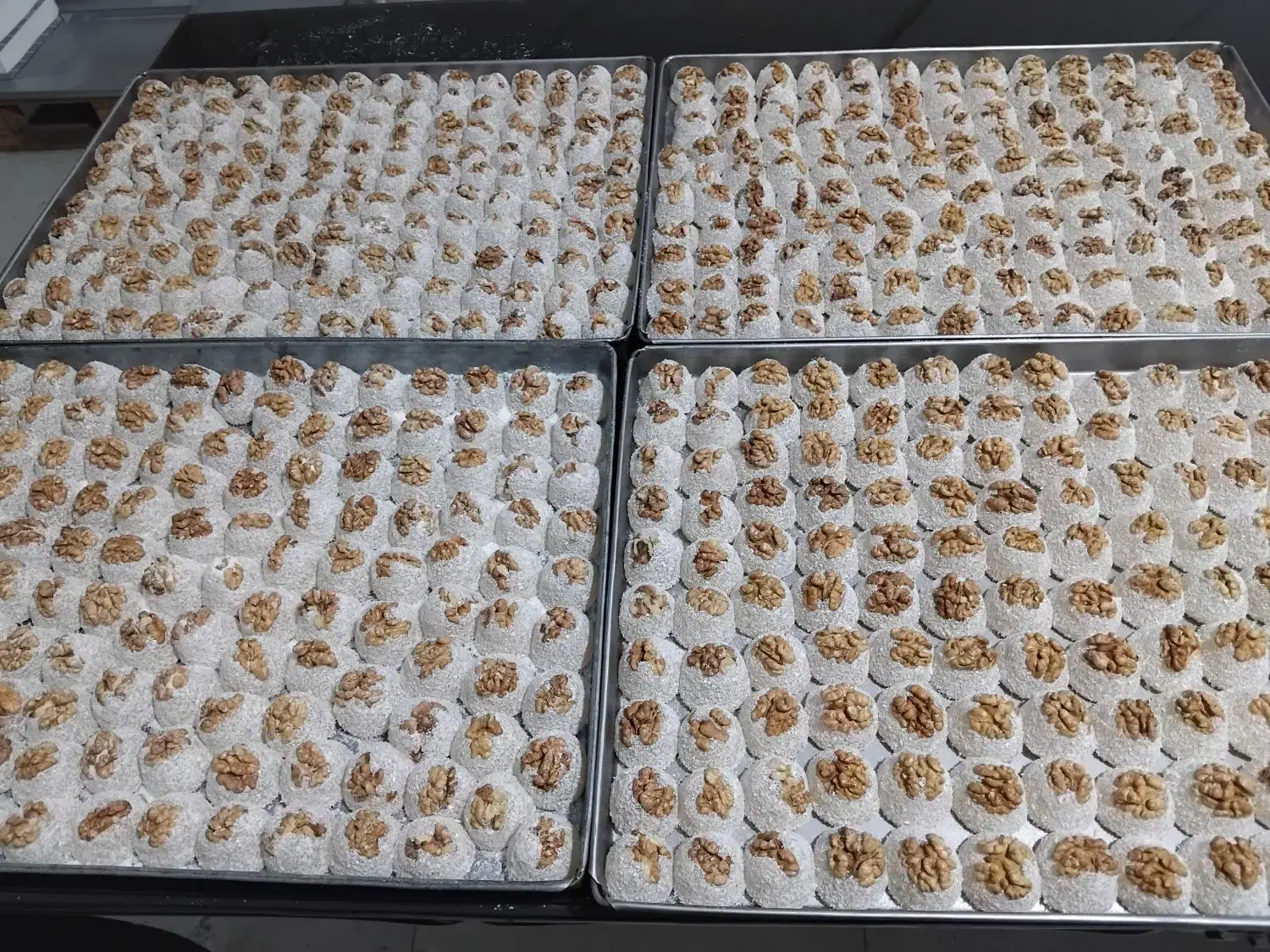 باسلق|خوردنی و آشامیدنی|رباطکریم, رباطکریم|دیوار