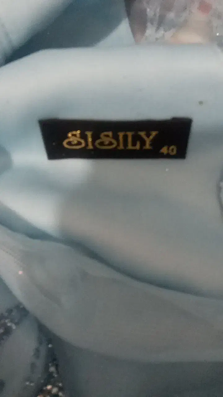 لباس مجلسی|لباس|چناران, |دیوار