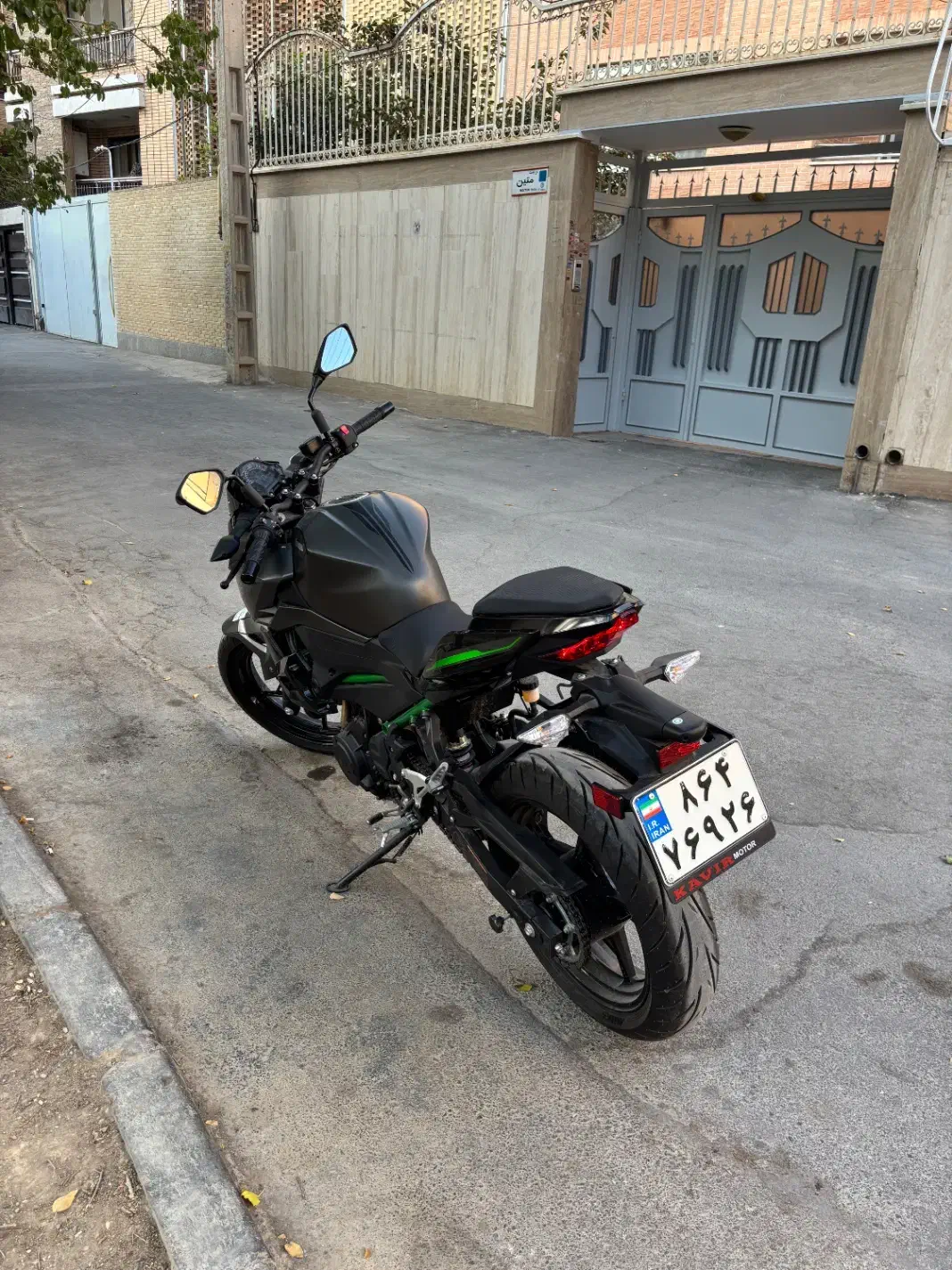 Kawasaki Z250 در حد نو کاوازاکی|موتورسیکلت|اصفهان, باغ زیار|دیوار