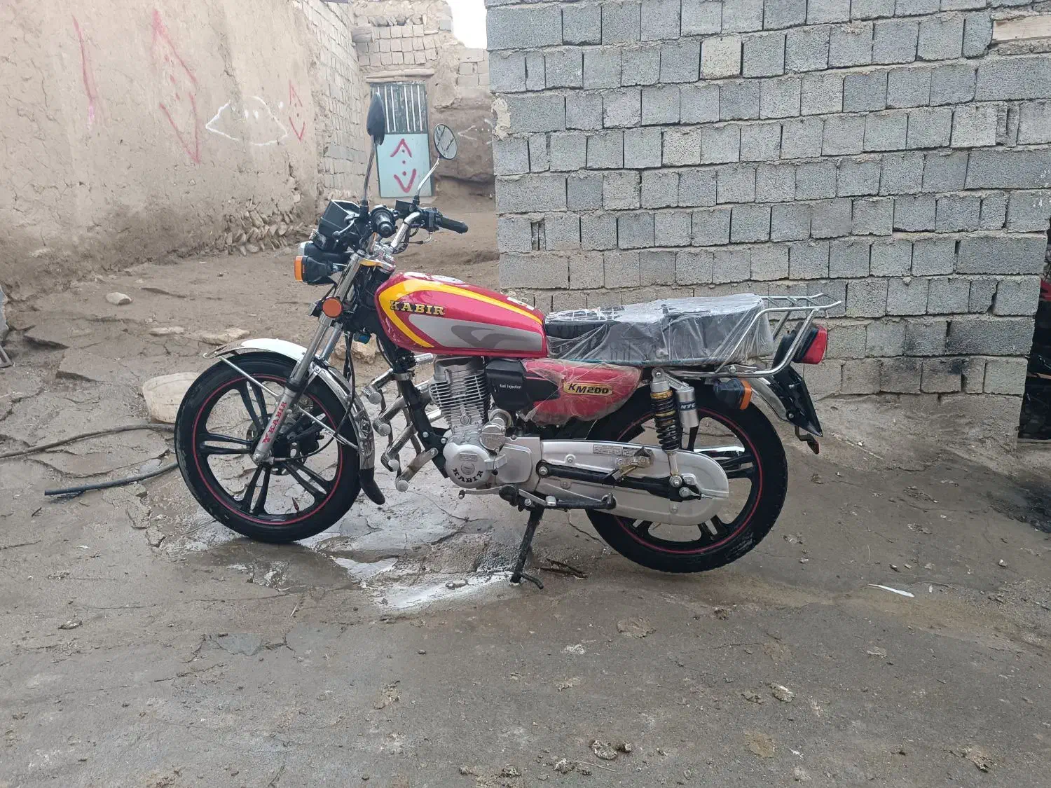 موتور کبیر۲۰۰سی سی|موتورسیکلت|سقز, |دیوار
