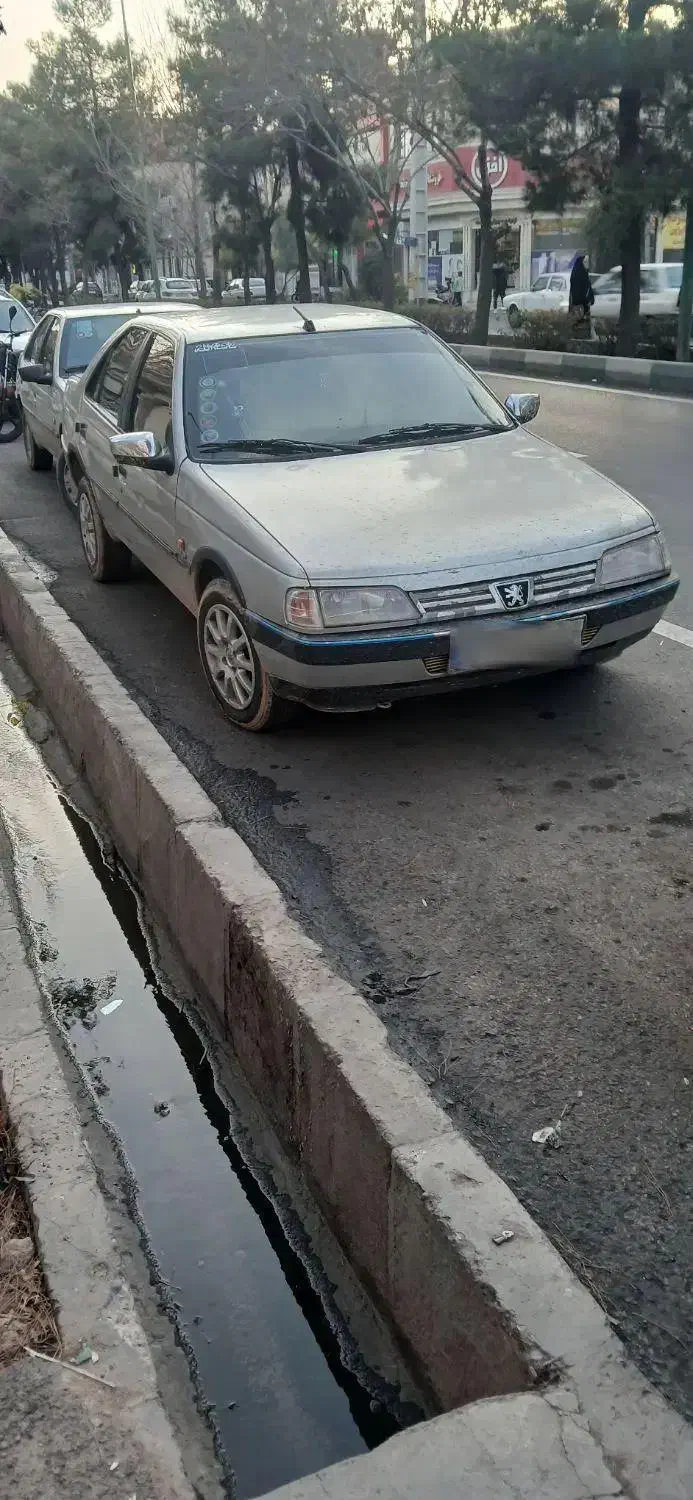 پژو۴۰۵|خودرو سواری و وانت|قم, آزادگان|دیوار