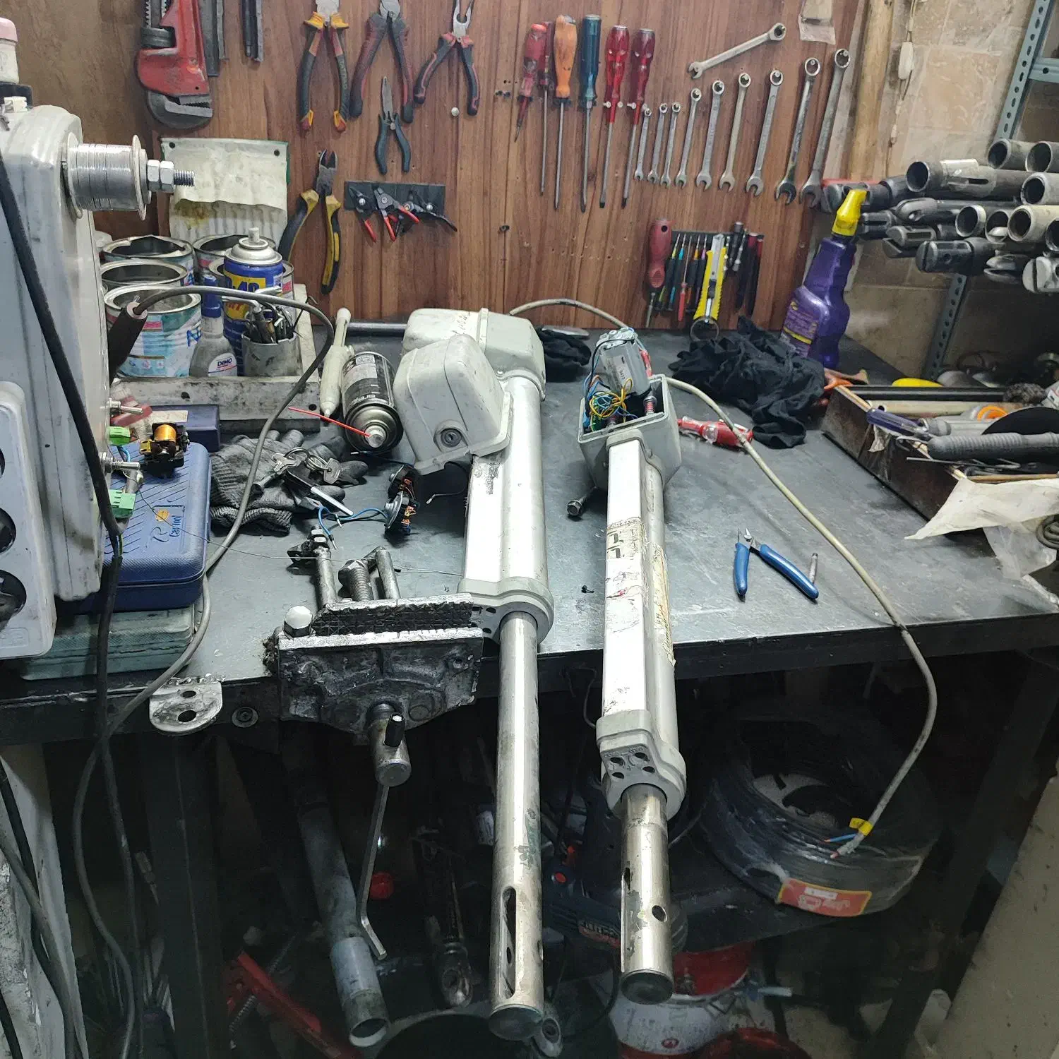 تعمیرات جک پارکینگ و کرکره برقی شبانه روزی در محل|خدمات پیشه و مهارت|تهران, فردوسی|دیوار