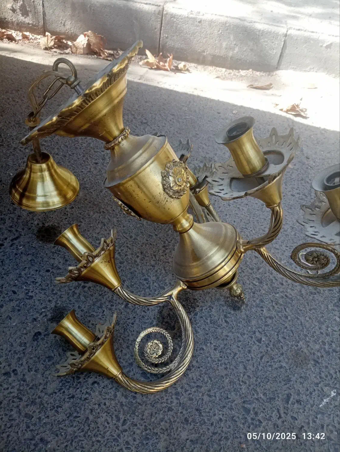 فروش و خریدار لوستر و آینه شمعدان و وسایل برنزی|لوستر و چراغ آویز|تهران, یافت‌آباد|دیوار