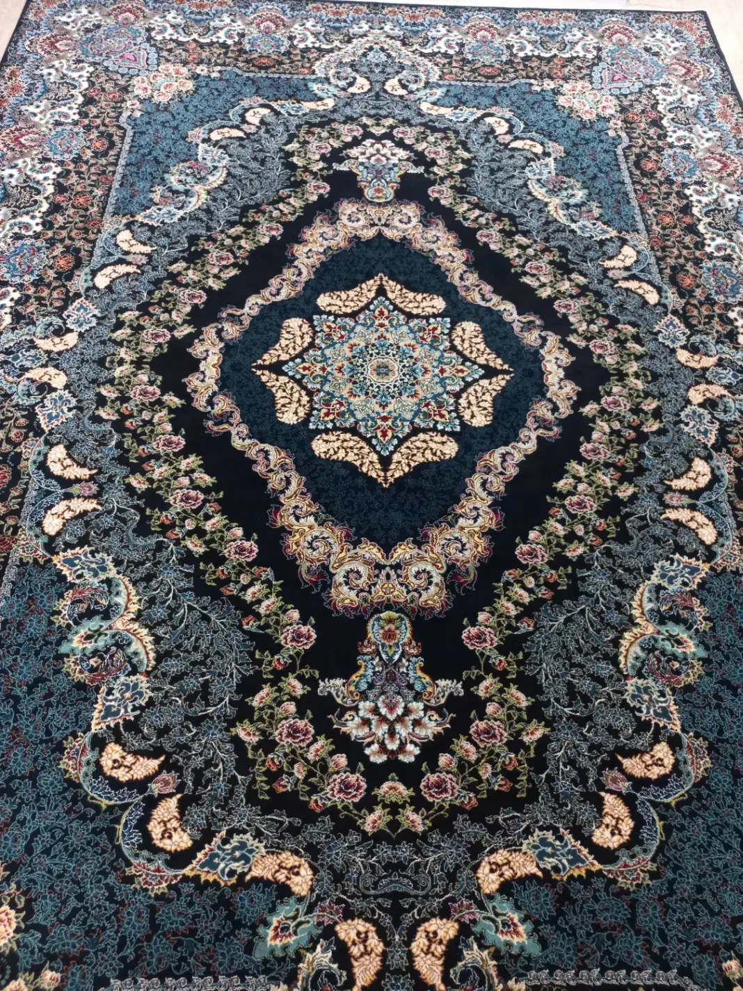 فروش فرش|فرش|صومعه‌سرا, |دیوار