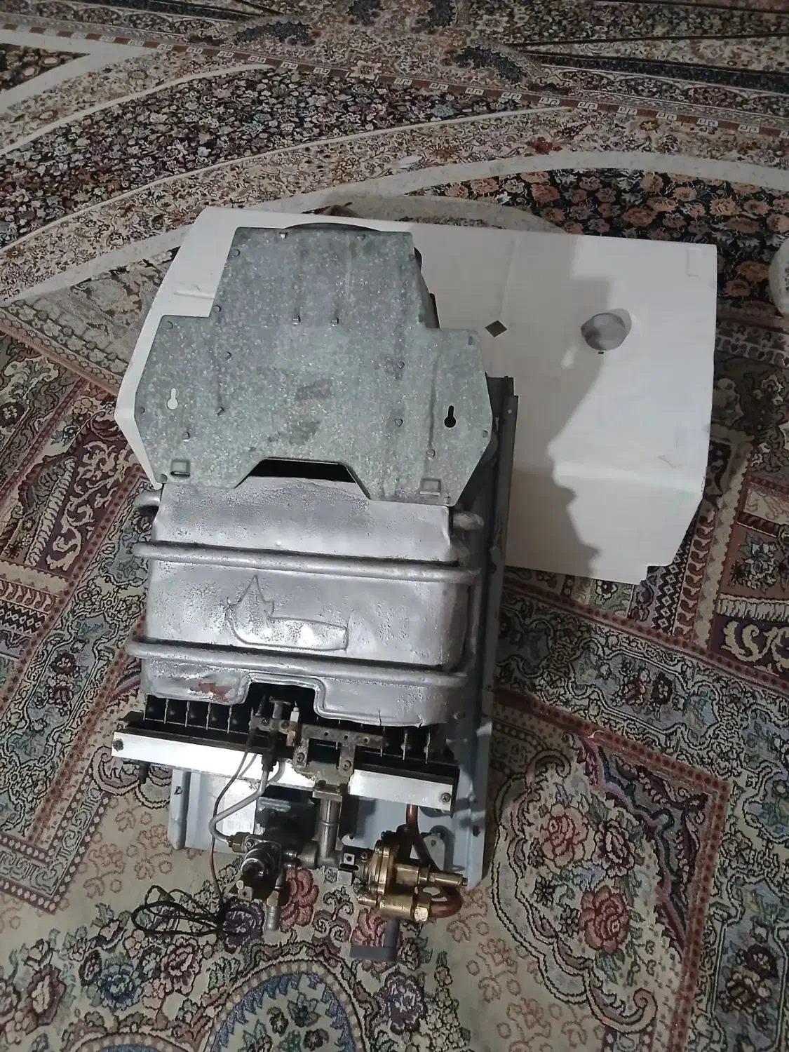 آبگرمکن دیواری بوتان B3115 رادیات مسی سنگین|آبگرمکن، پکیج، شوفاژ|مشهد, کارمندان دوم|دیوار