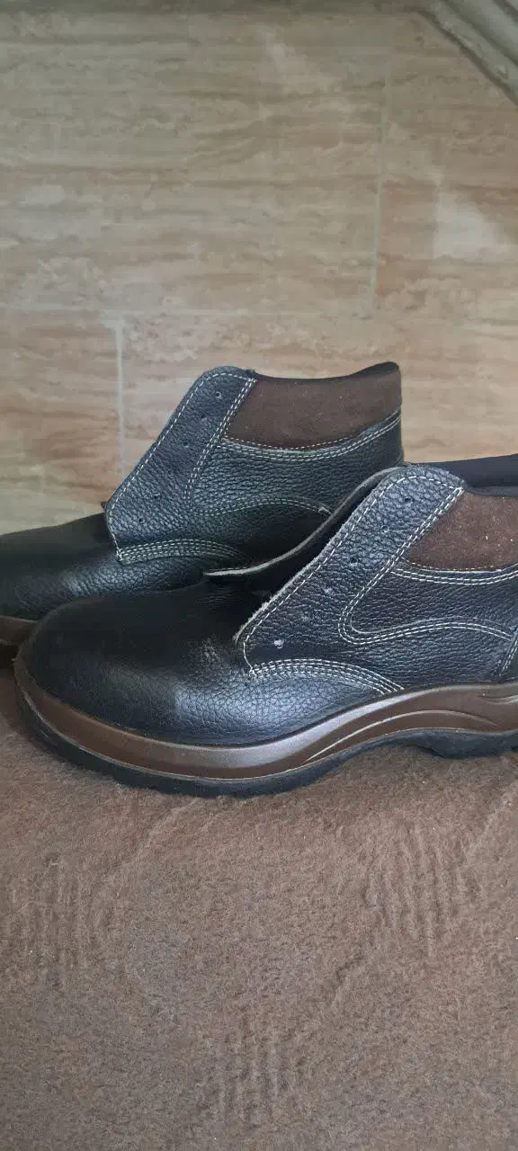 کفش کار|کیف، کفش، کمربند|تهران, هفده شهریور|دیوار