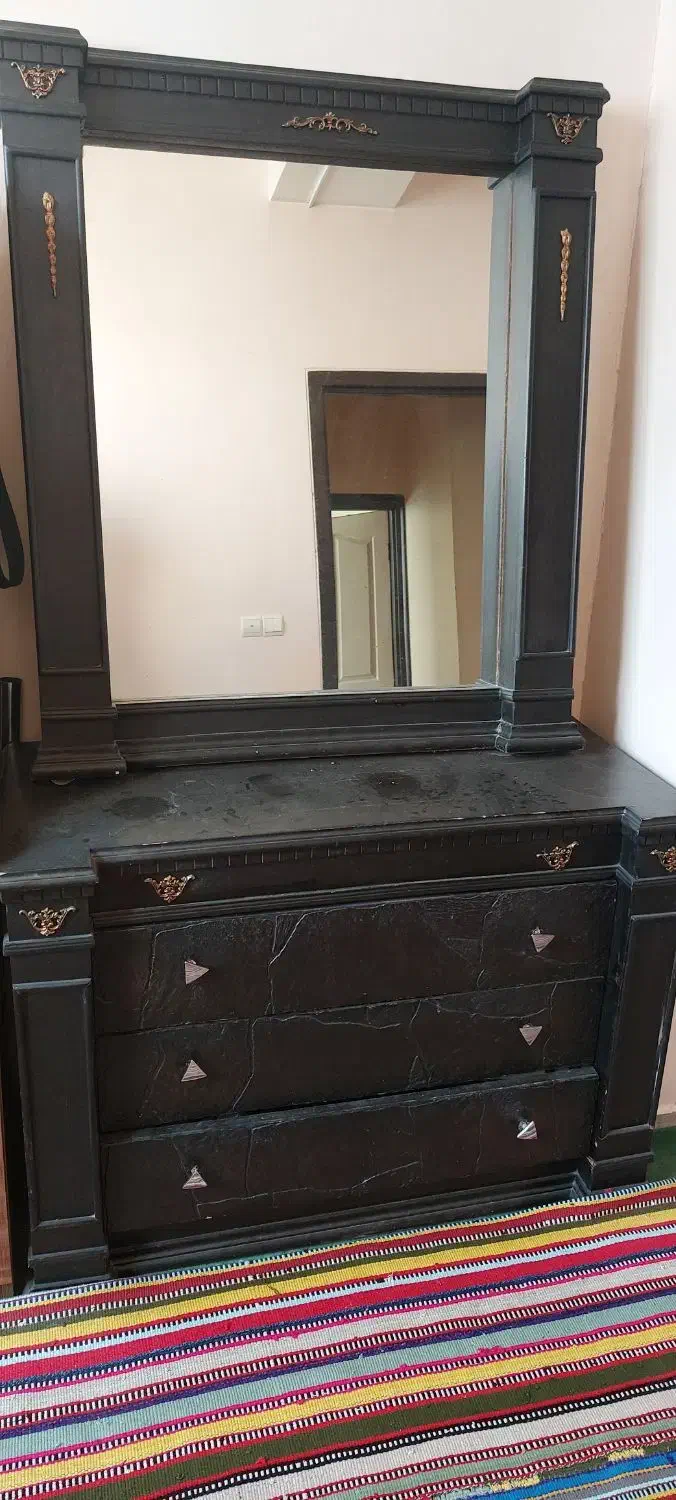 دراور وآینه|تخت و سرویس خواب|سهند, |دیوار