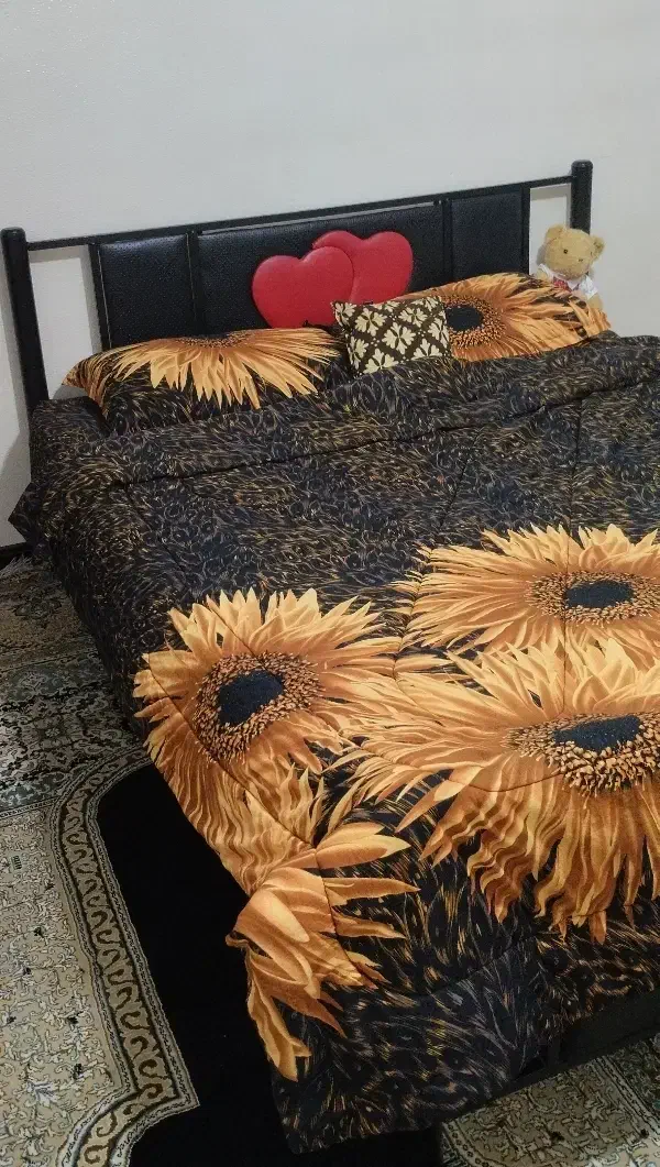 تخت خواب|تخت و سرویس خواب|شاهین‌شهر, فردوسی|دیوار