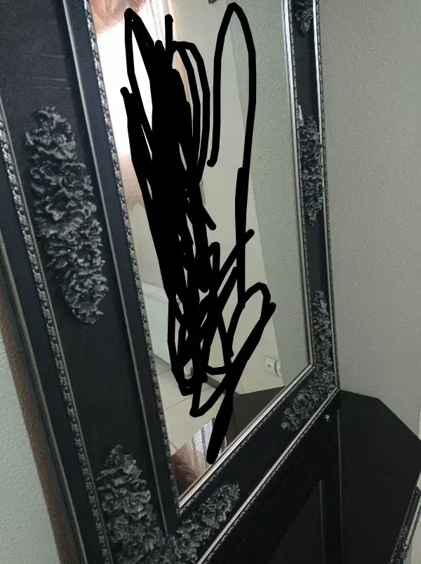 آینه کنسول و میز سالم در حد نو|بوفه، ویترین، کنسول|شاهینشهر, برخوار غرب|دیوار