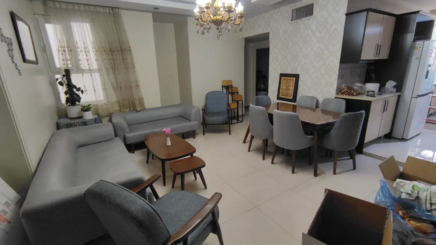 مبلمان ۸ نفره بهمراه ناهار خوری ۶ نفره|مبلمان خانگی و میز عسلی|گرمدره, |دیوار