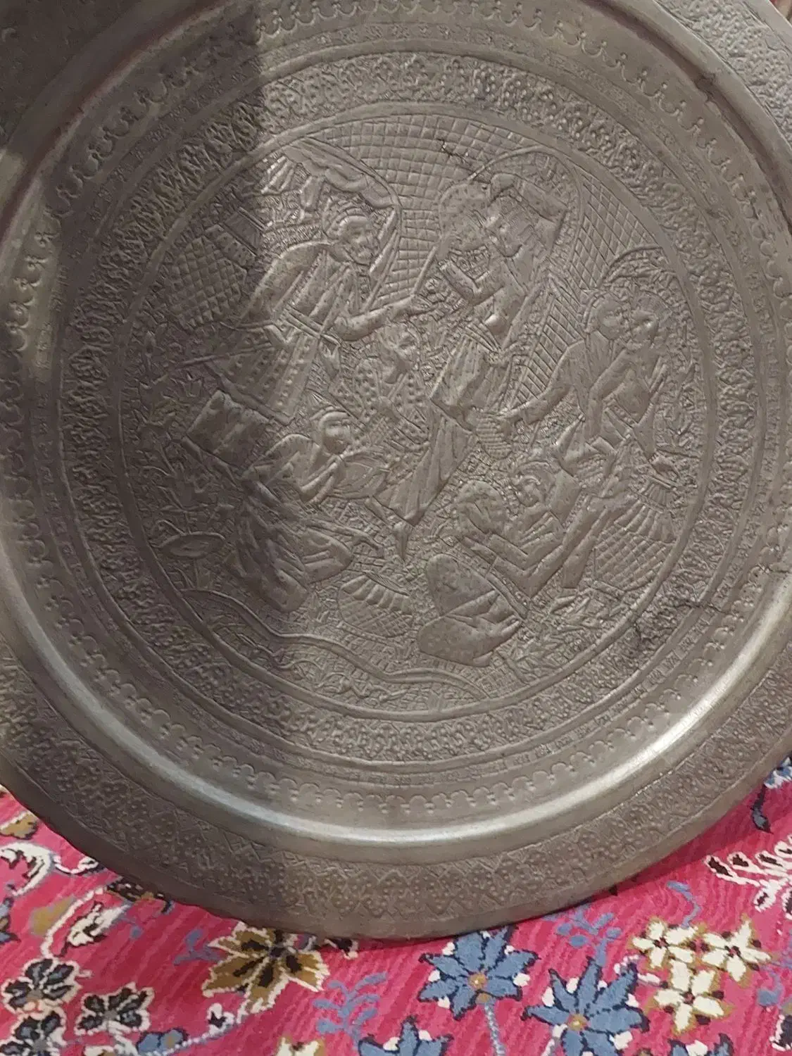 مقداری وسیله قدیمی|کلکسیون اشیاء عتیقه|بروجرد, |دیوار