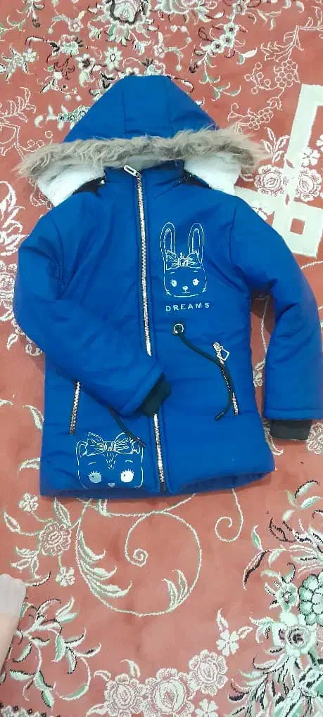 کاپشن بچه گانه برای چهار سال|کفش و لباس بچه|سنقر, |دیوار