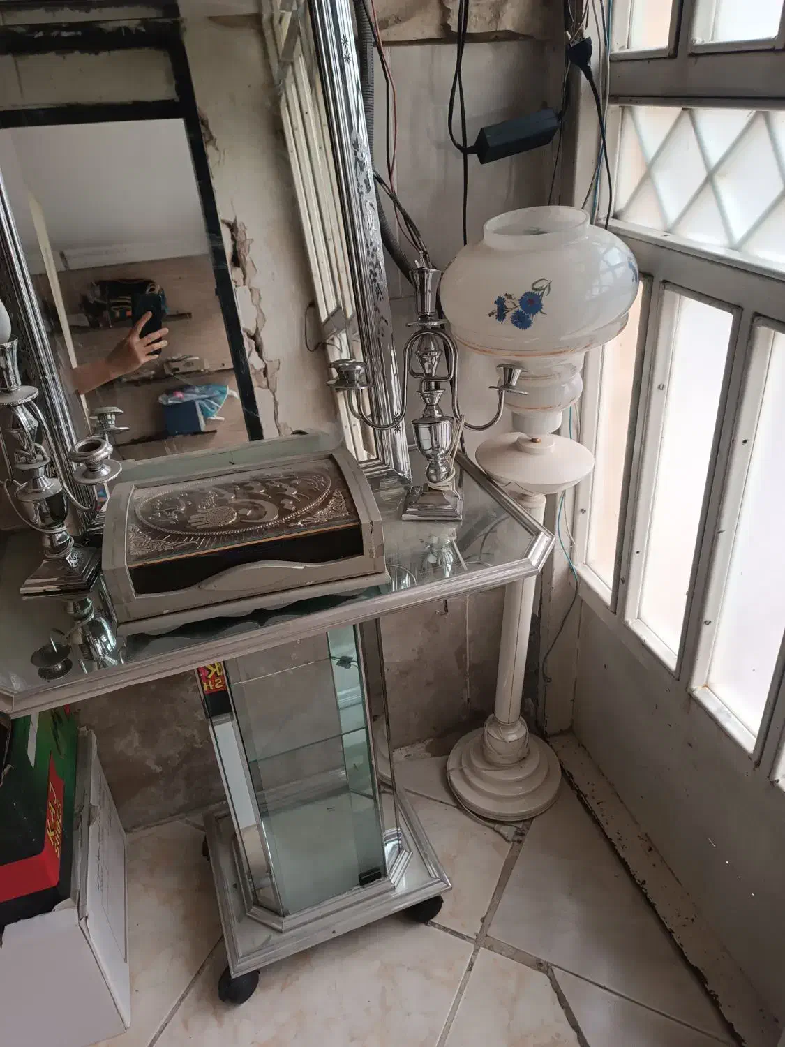 آیینه و شمعدان و جا قرآن سالم وتمیز|بوفه، ویترین، کنسول|اصفهان, فجر|دیوار