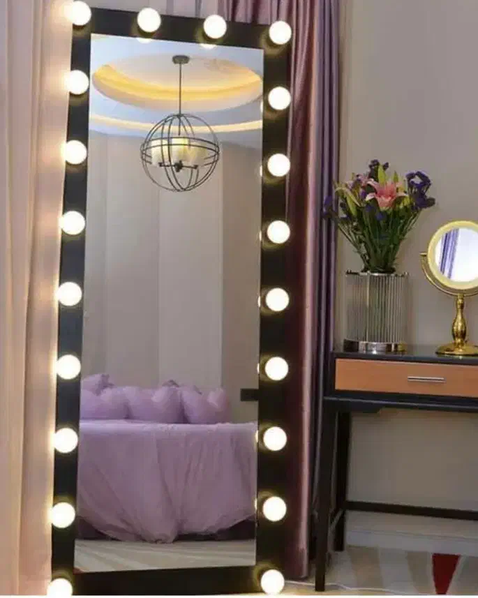 آینه قدی چراغدار|آینه|آبادان, |دیوار