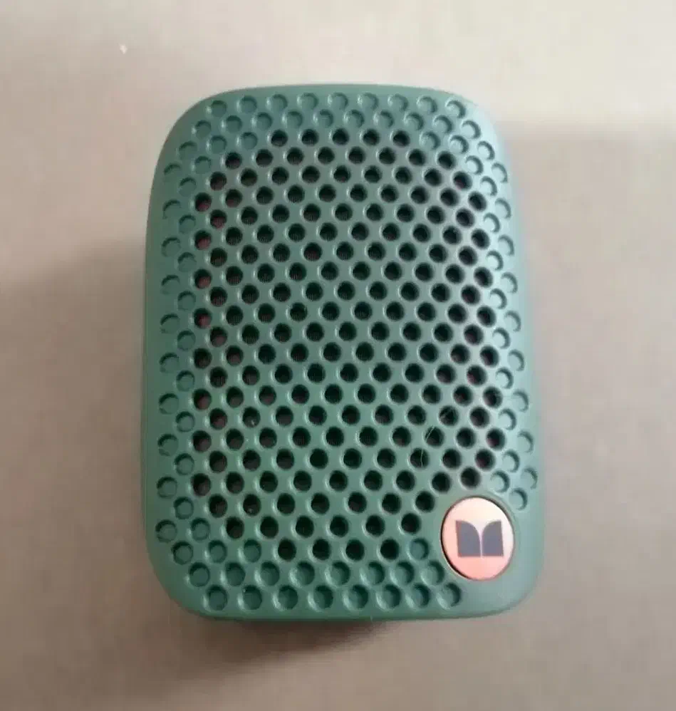 اسپیکر بلوتوثی برند Monster|پخشکننده همراه|شیراز, دباغ خانه|دیوار