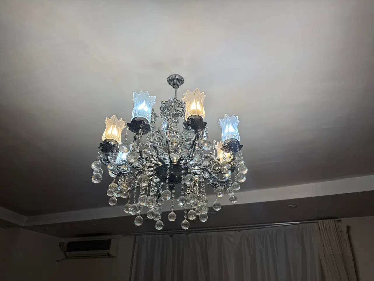 دو عدد لوستر|لوستر و چراغ آویز|میاندوآب, |دیوار