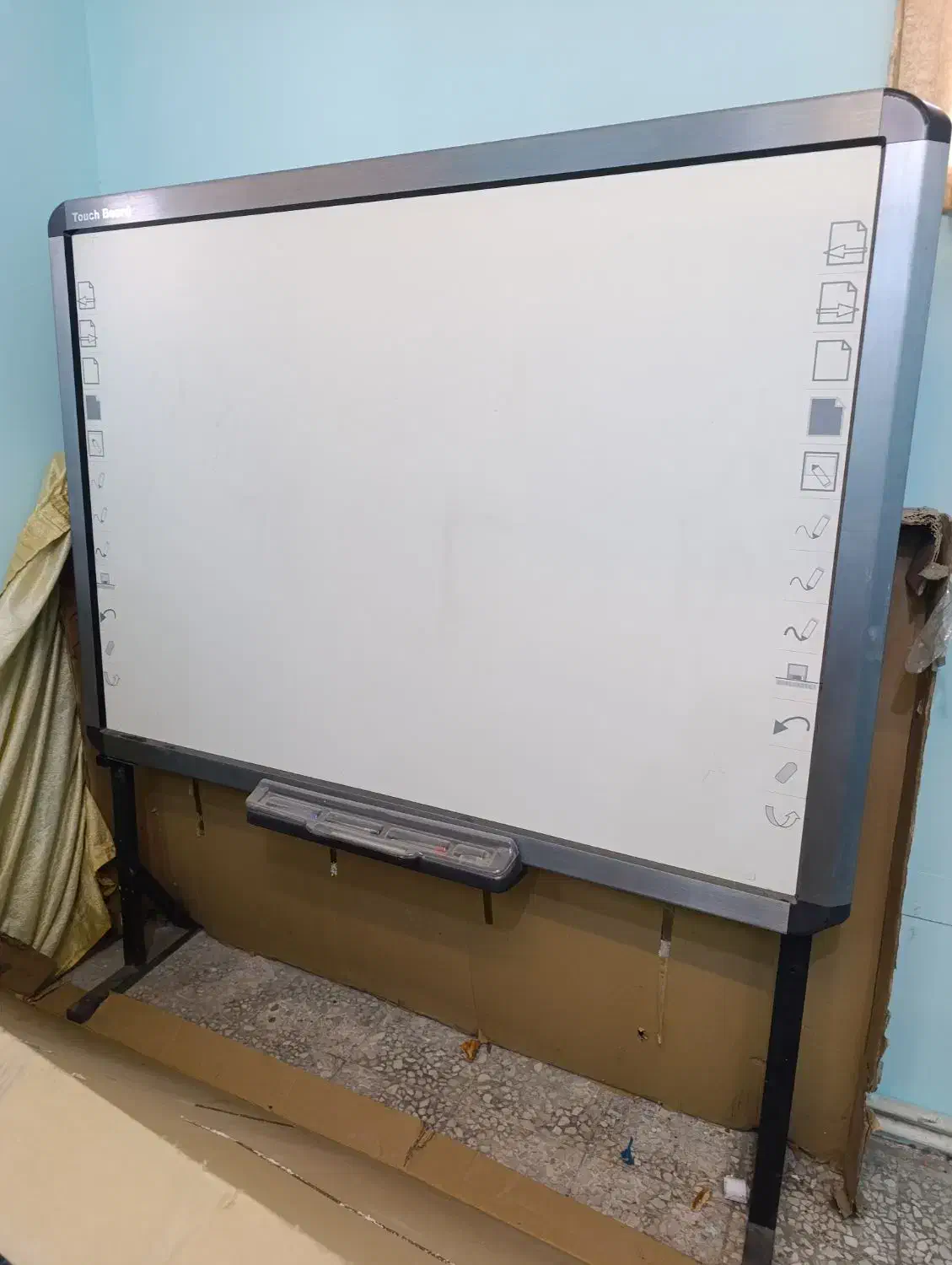 وایت برد تخته هوشمند برد هوشمند الکترونیکی|لوازم التحریر|تبریز, |دیوار