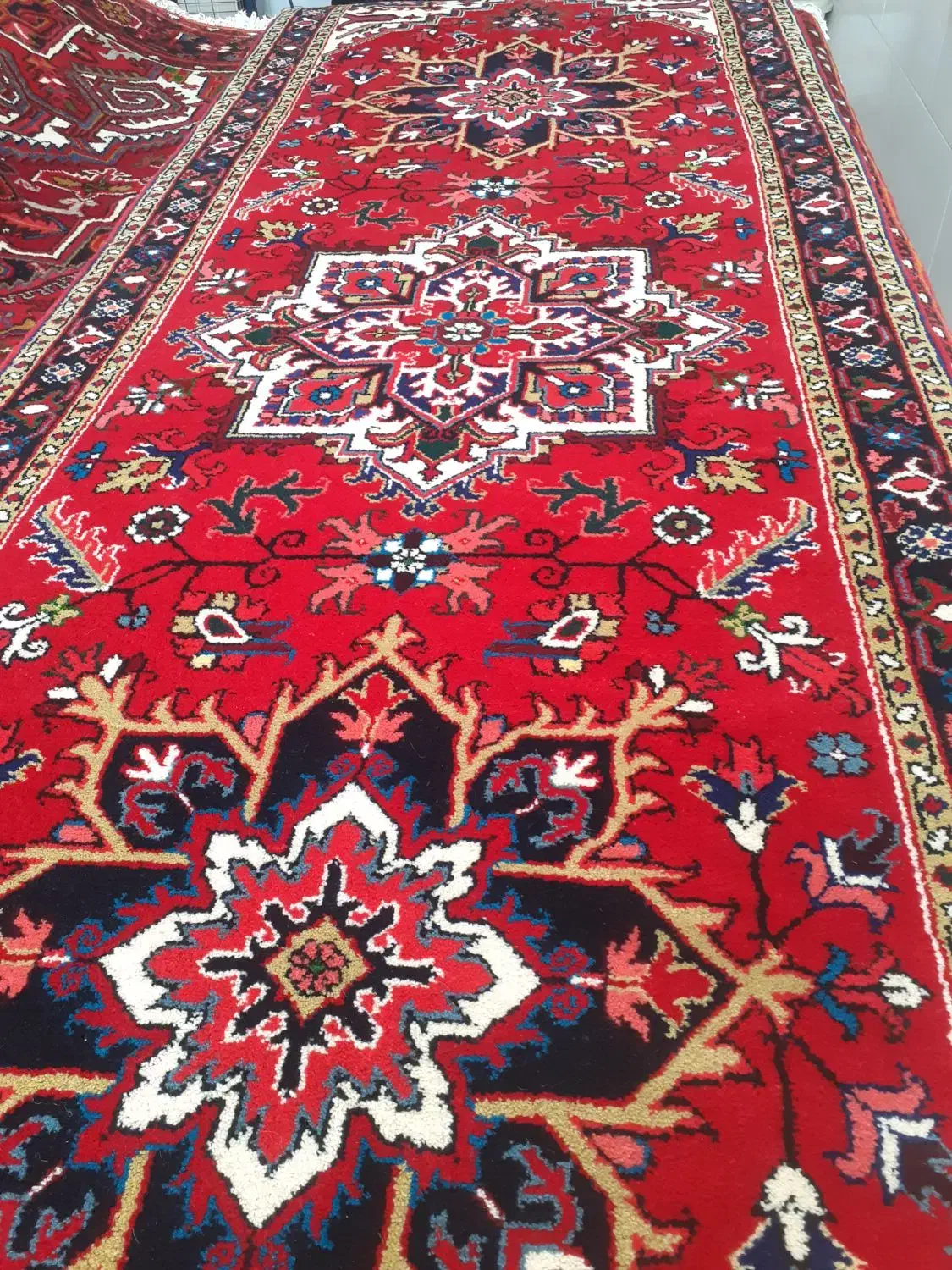 فرش کناره ۱×۳|فرش|میانه, |دیوار