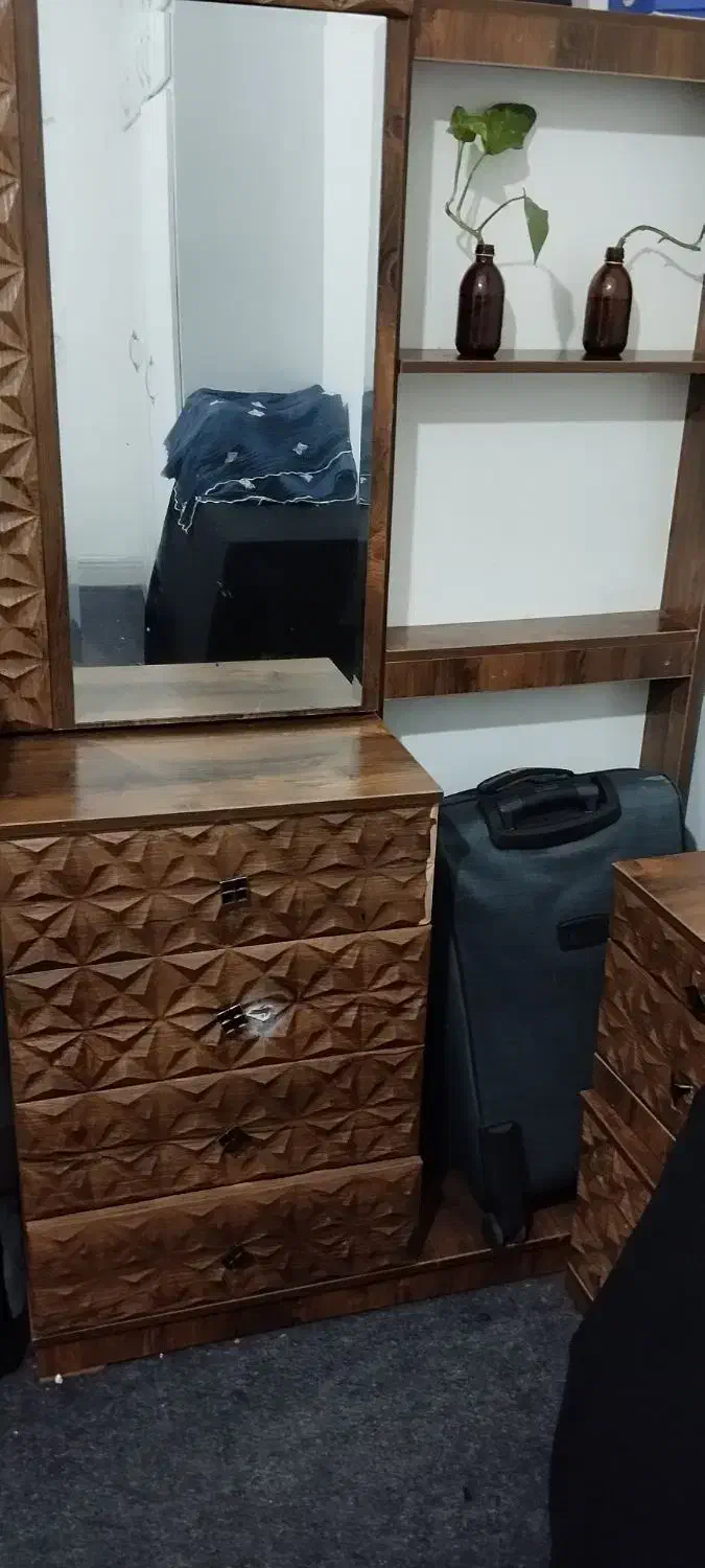 سرویس تخت خواب|تخت و سرویس خواب|بندر دیر, |دیوار