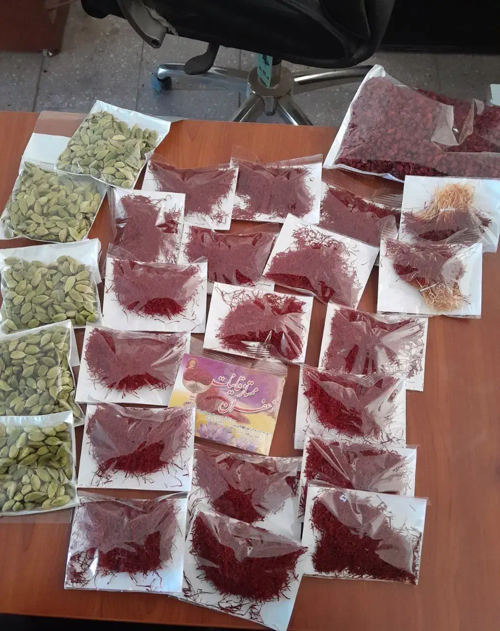 محصولات کشاورز نمونه|خوردنی و آشامیدنی|بانه, |دیوار