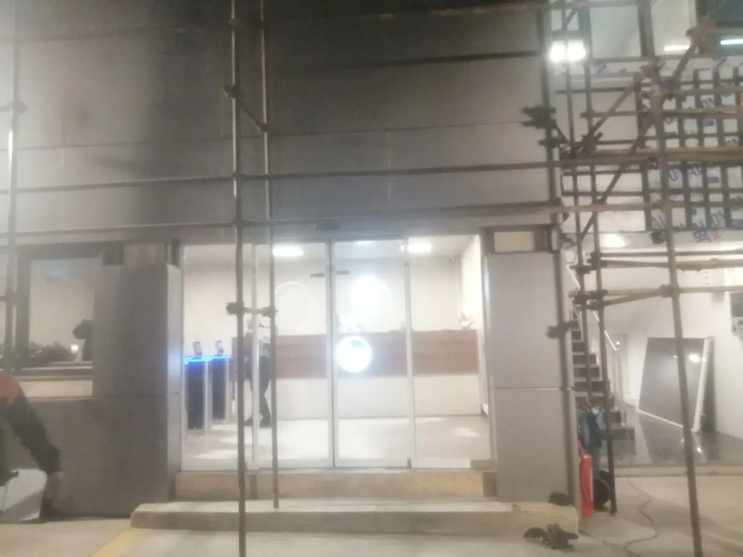 نیازمند جوشکار و کامپوزیت کار|استخدام معماری، عمران و ساختمانی|تهران, ابوذر|دیوار