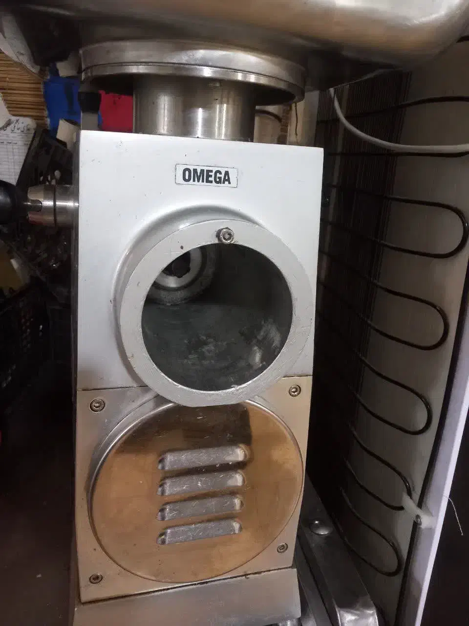 چرخ گوشت امگا ۳۲|فروشگاه و مغازه|اسلامشهر, مطهری|دیوار