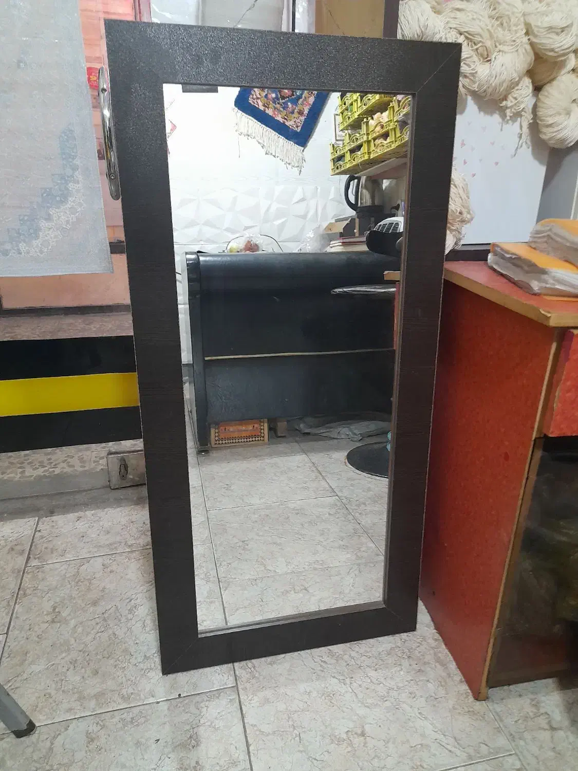 تخت کودک و ایینه قدی|تخت و صندلی بچه|لاهیجان, قیام|دیوار