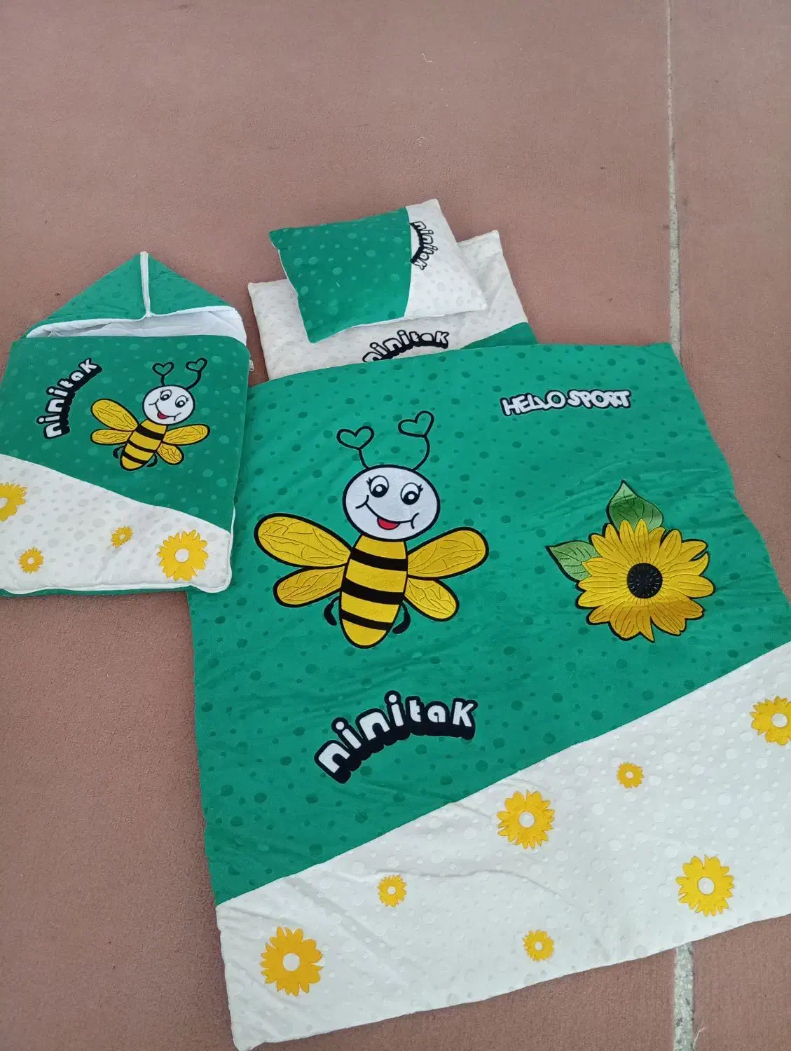 سرویس خواب نوزاد|اسباب و اثاث بچه|بروجرد, |دیوار