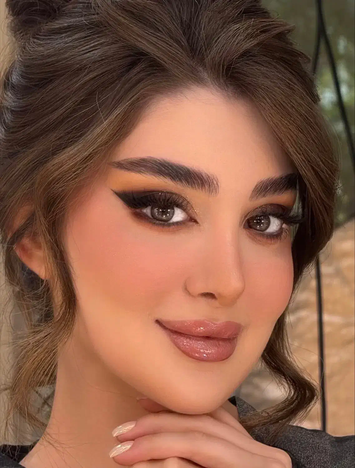 مدل برای میکاپ و شینیون|خدمات آرایشگری و زیبایی|آمل, |دیوار