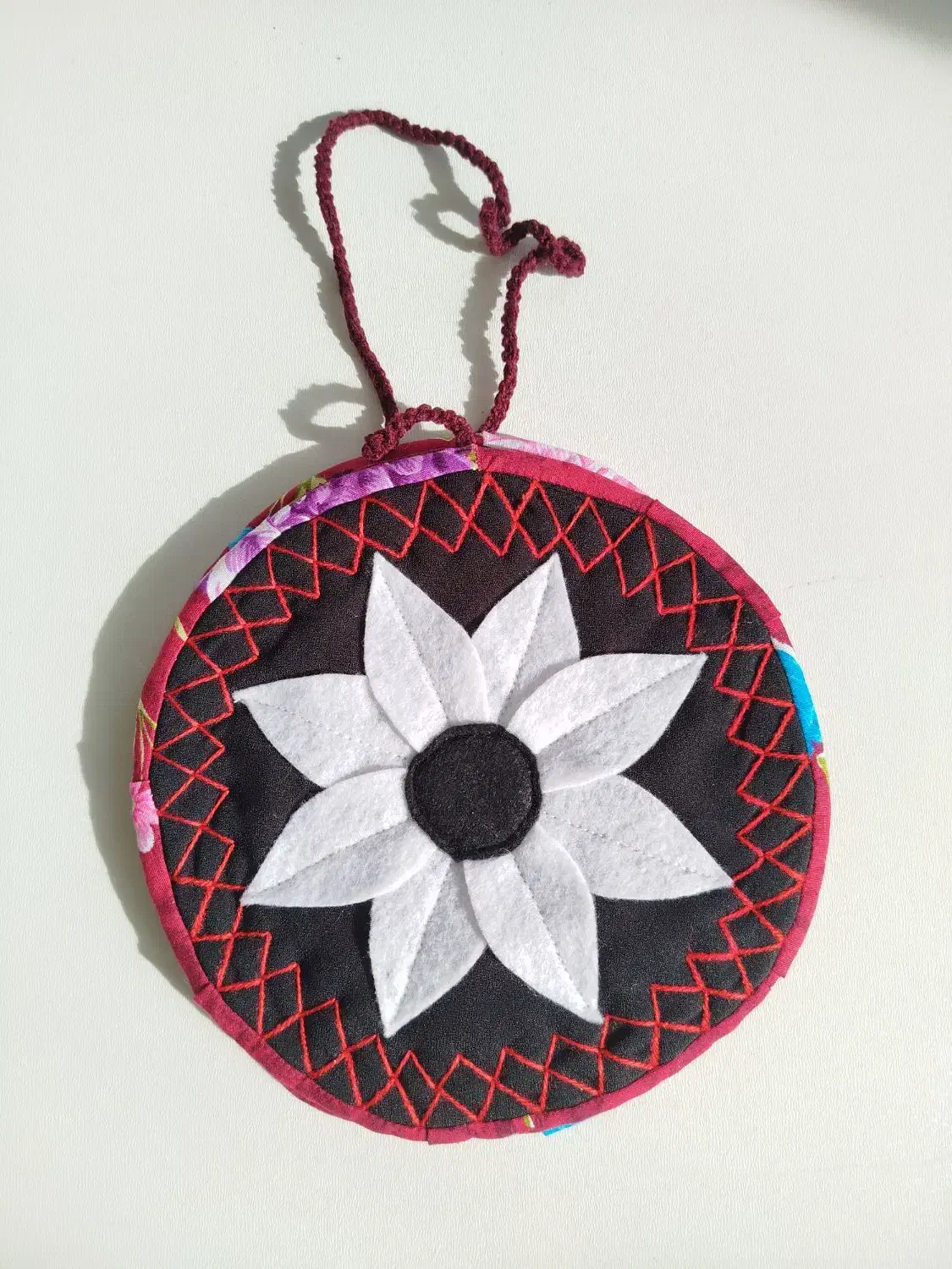 دستگیره|سفره، حوله، دستمال آشپزخانه|ترکمانچای, |دیوار