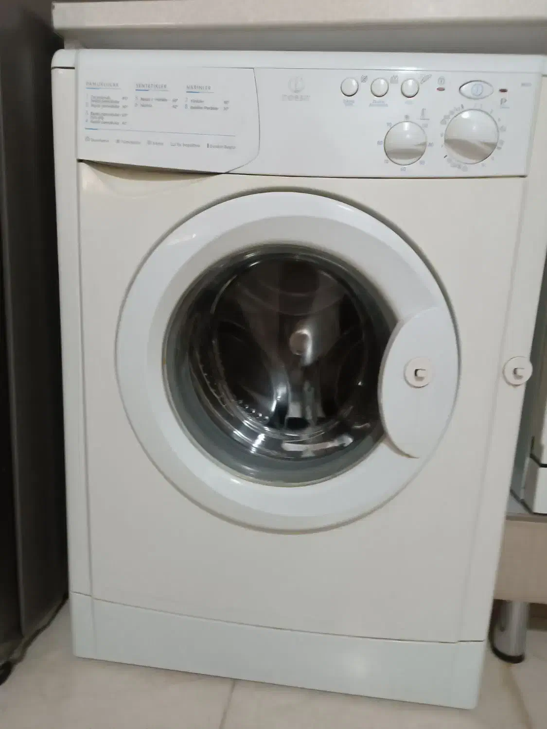 ماشین لباسشویی ایندوزیت|ماشین لباسشویی و خشککن لباس|تبریز, |دیوار